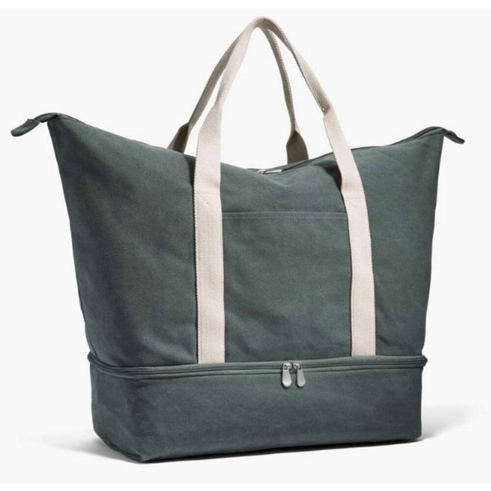NWOT Lo & Sons The Catalina Deluxe Large Bag